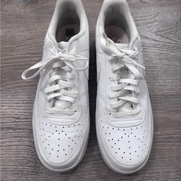 Nike Men's Court Vision Low Sneakers - Picture 3 of 6